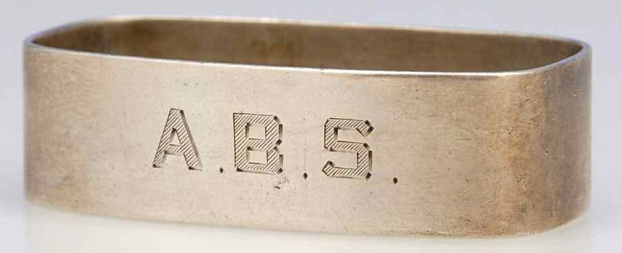 N105 (Sterling Hollowware) Napkin Ring by International Silver-1