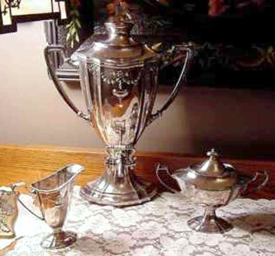 0023 (Silverplate, Hollowware) Silverplate Coffee Urn by International Silver-1
