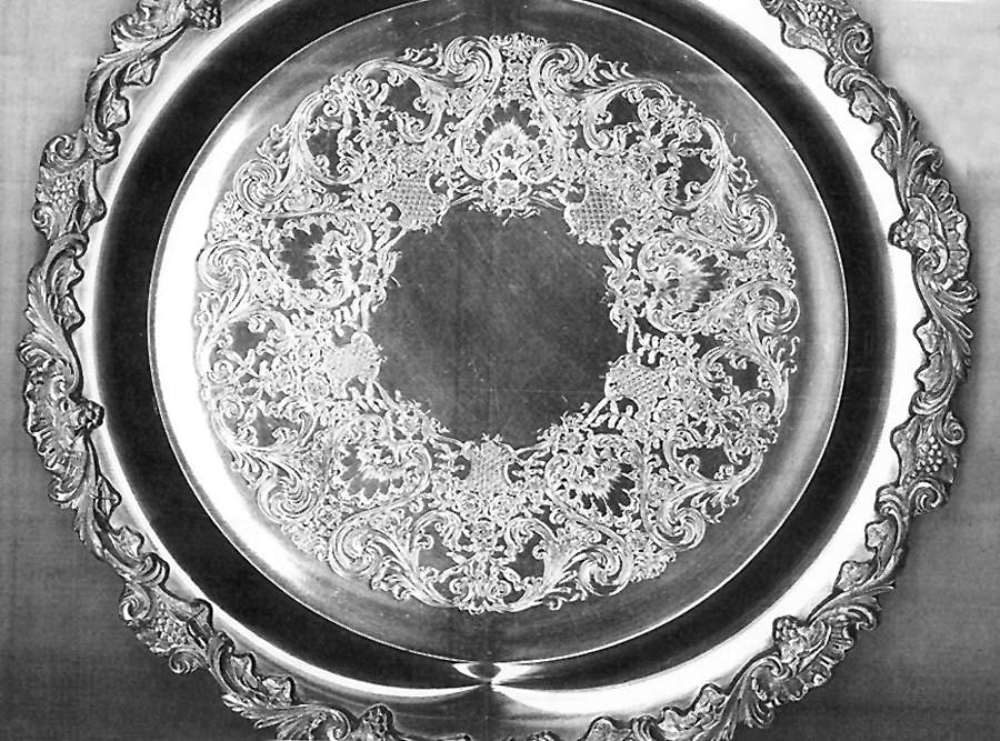 English Scroll (Silverplate, Hollowware) 13" Round Tray by International Silver-1