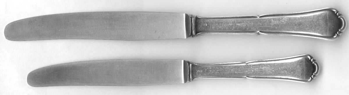 INS528 (Stainless) Modern Hollow Knife by International Silver-1