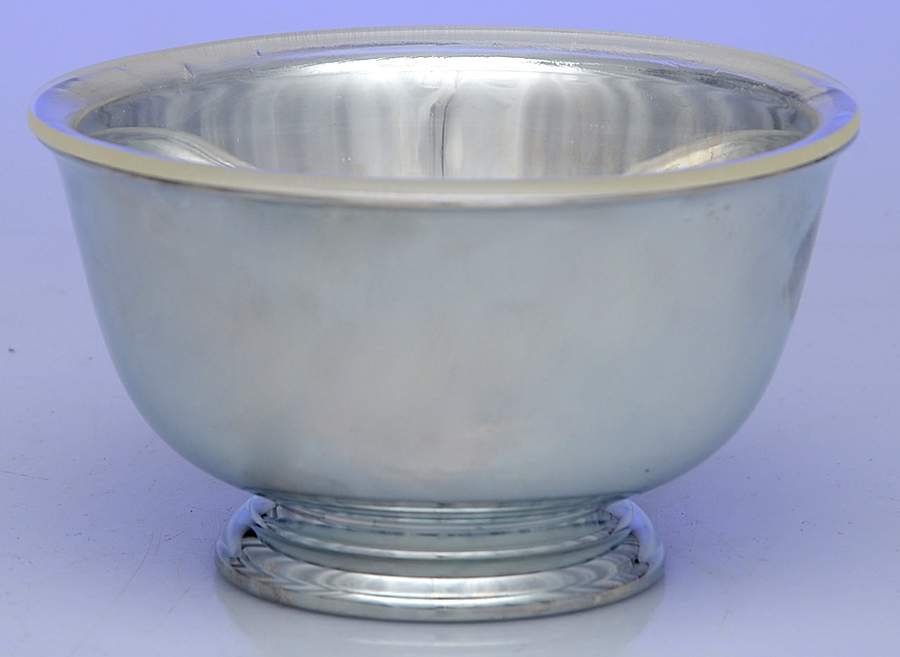 Paul Revere Bowl (Silverplate) 8" Paul Revere Bowl & Plastic Liner by International Silver-1