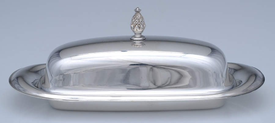 987 (Silverplate, Hollowware) 1/4 Pound Covered Butter & Liner by International Silver-1