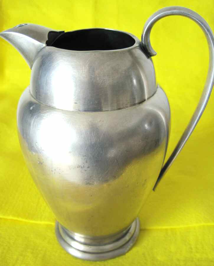 987 (Silverplate, Hollowware) 64 Oz Water Pitcher by International Silver-1