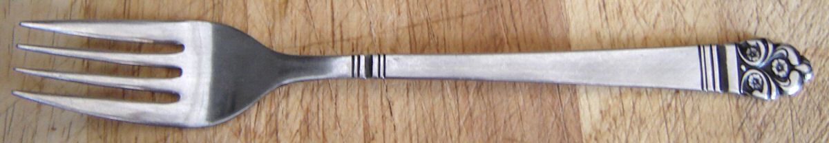 INS541 (Stainless) Fork by International Silver-1