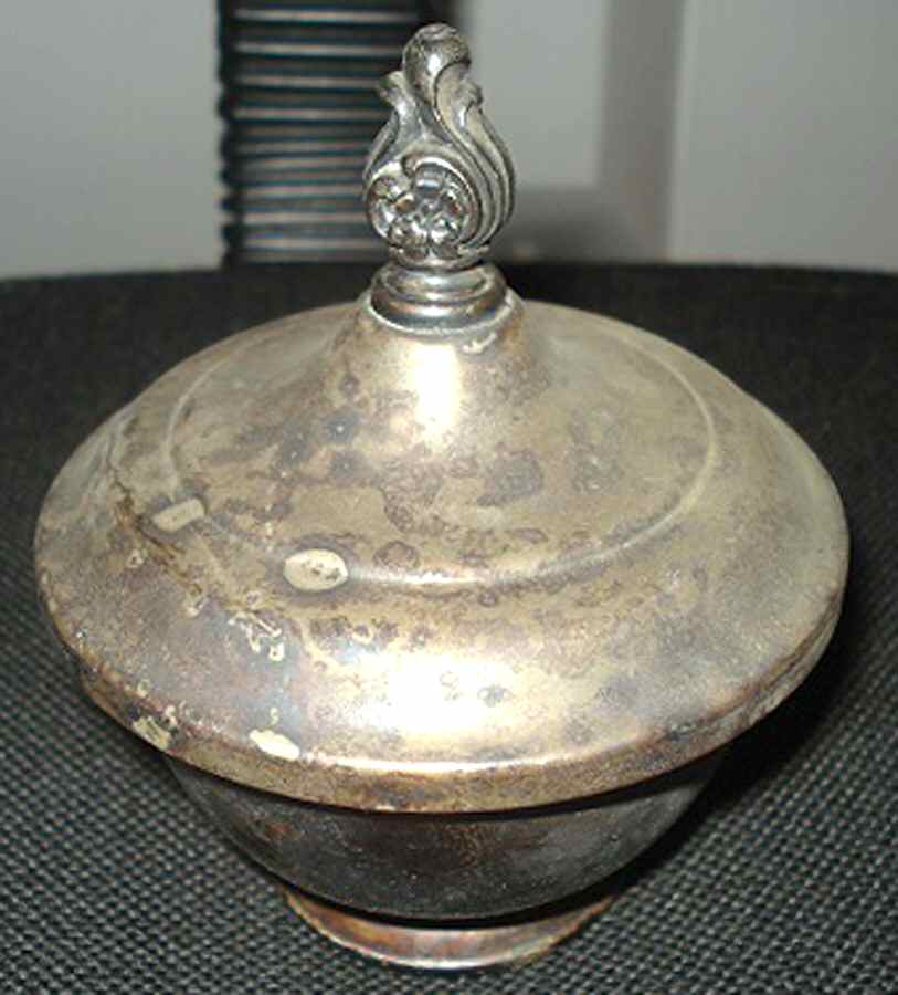 987 (Silverplate, Hollowware) Sugar Bowl & Lid by International Silver-1