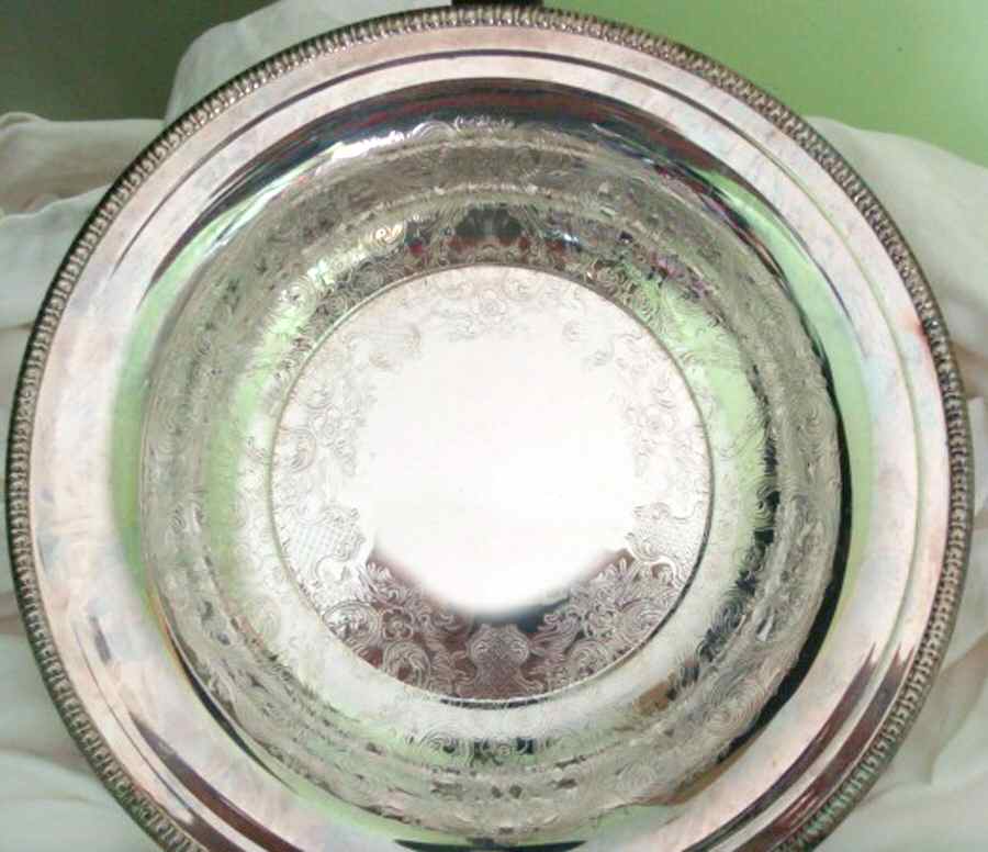 4335 (Silverplate, Hollowware) Round Silverplate Tray by International Silver-1