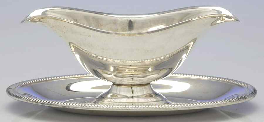 4213 (Silverplate, Hollowware) Plated Gravy Boat with Attached Underplate by International Silver-1