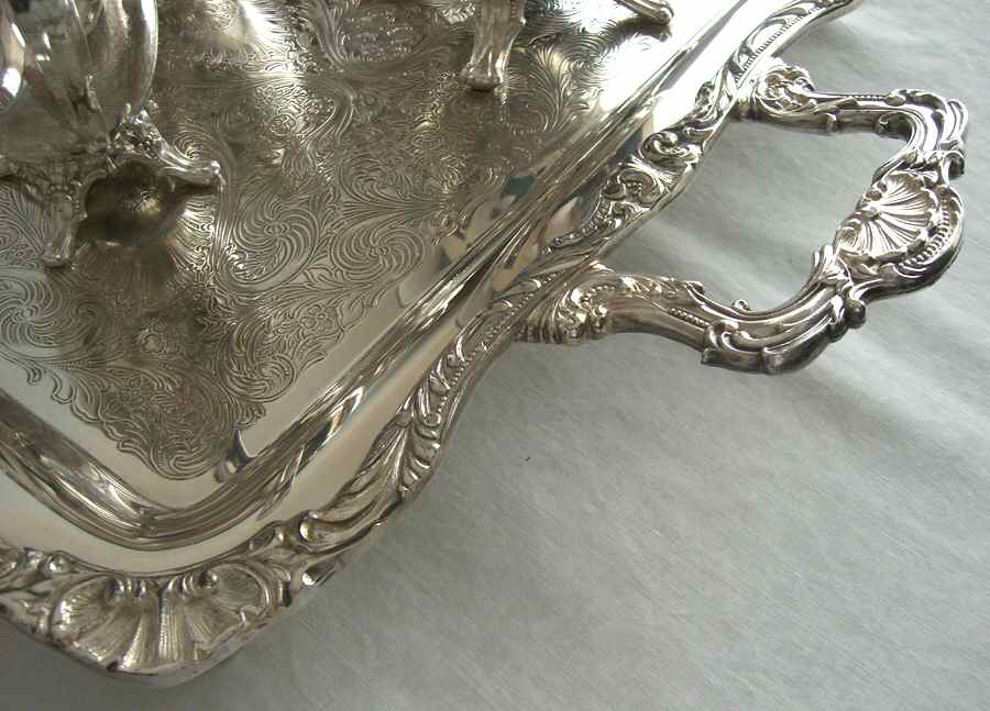INS554 (Silverplate, Hollowware) Large Silverplate Waiter Tray by International Silver-1