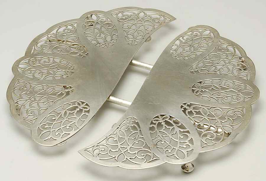 640 (Silverplate, Hollowware) Expandable Trivet by International Silver-1