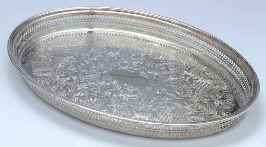 829 (Silverplate, Hollowware) 16" Gallery Tray by International Silver-1