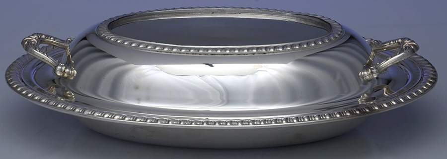 4510 (Silverplate, Hollowware) Double Vegetable Bowl by International Silver-1
