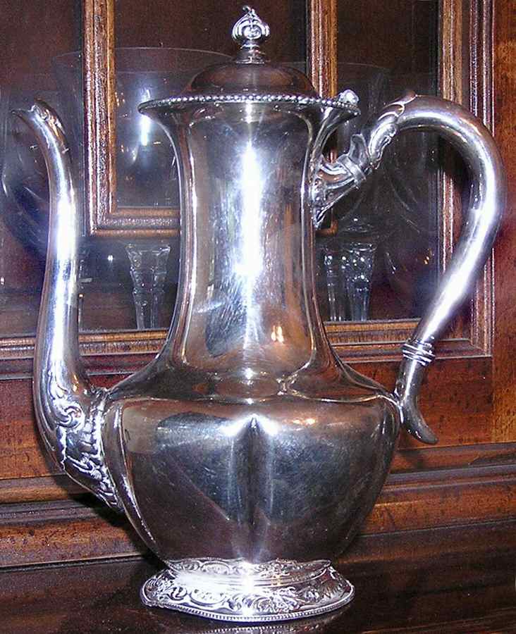2619 (Silverplate, Hollowware) Silverplate Coffee Pot by International Silver-1