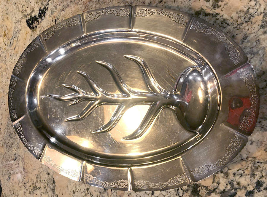 Francis1 (Silverplate, Hollowware) 18" 4 Toed Meat Platter with Well by International Silver-1