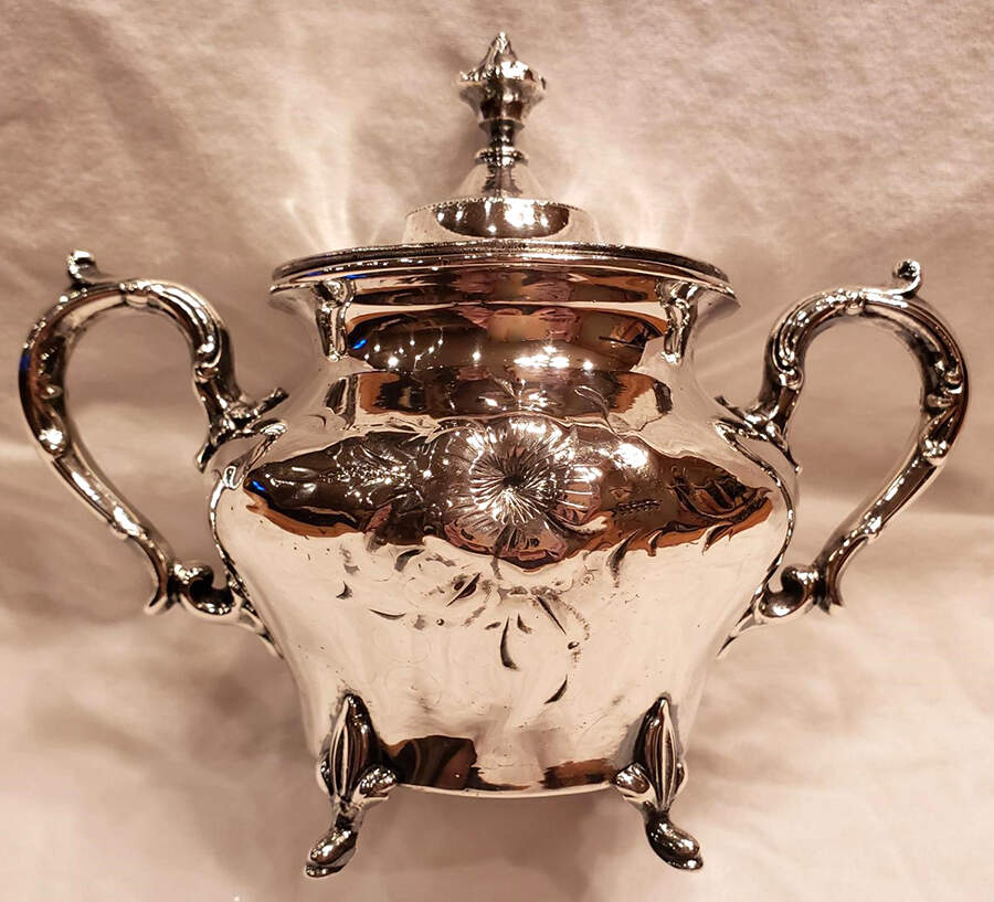 2659 (Silverplate, Hollowware) Sugar Bowl & Lid by International Silver-1