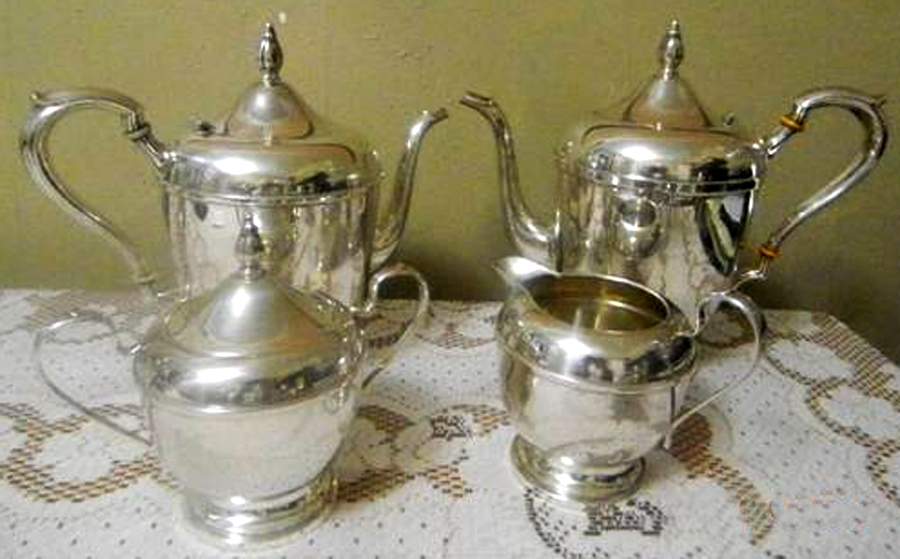 C332 (Sterling, Hollowware) Teapot by International Silver-1