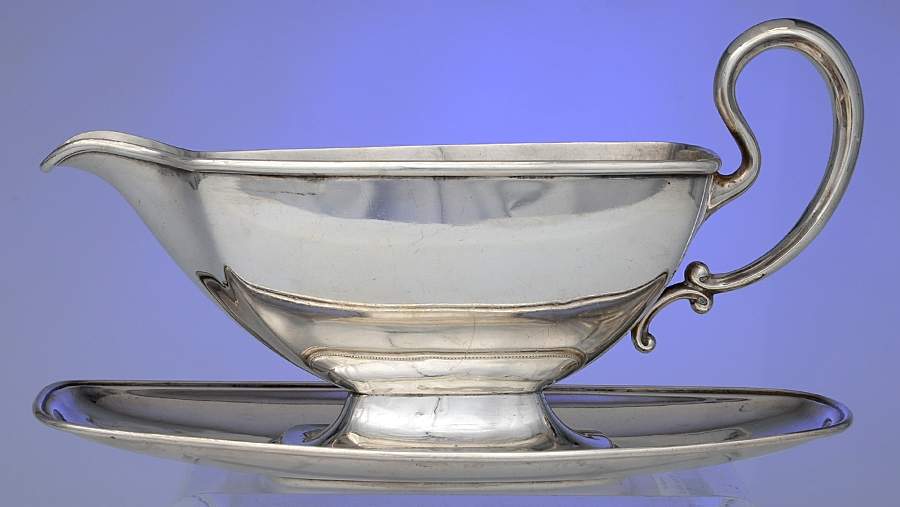 675 (Sterling, Hollowware) Sterling Gravy Boat & Underplate by International Silver-1