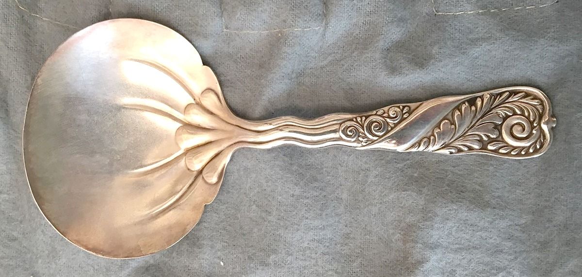 Florentine III (Silverplate) Solid Bon Bon Spoon with Pierced Bowl by International Silver-1