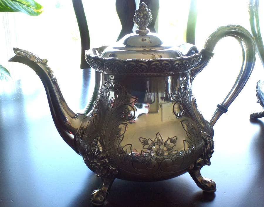 104 (Silverplate, Hollowware) Teapot by International Silver-1