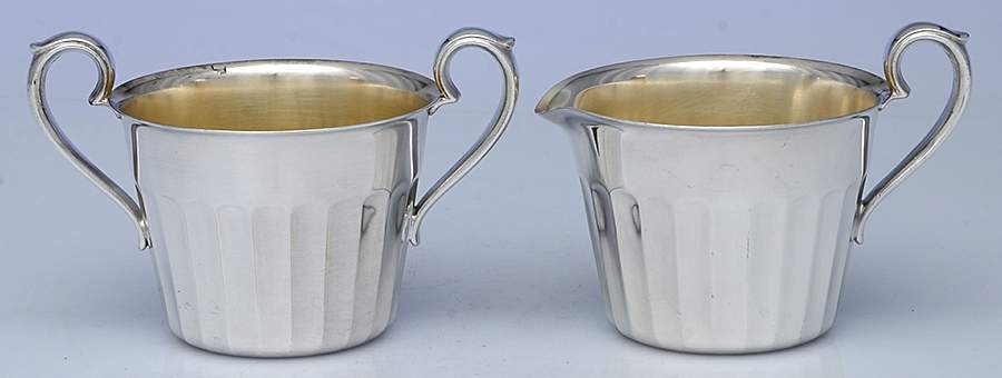 731 (Silverplate, Hollowware) Creamer & Open Sugar Set by International Silver-1