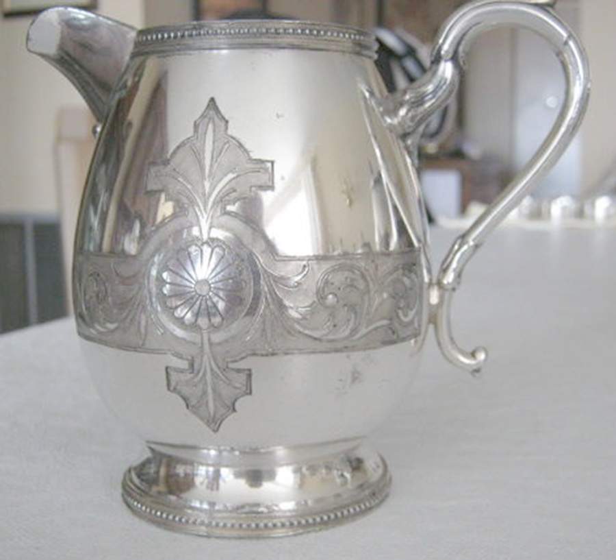 1822 (Silverplate, Hollowware) Creamer by International Silver-1