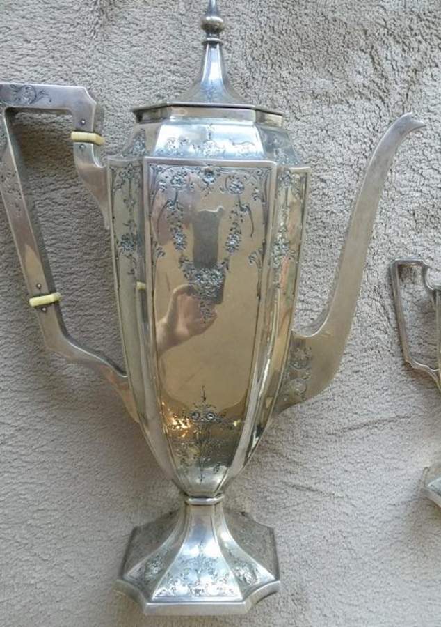 2600C (Sterling, Hollowware) Coffee Pot by International Silver-1