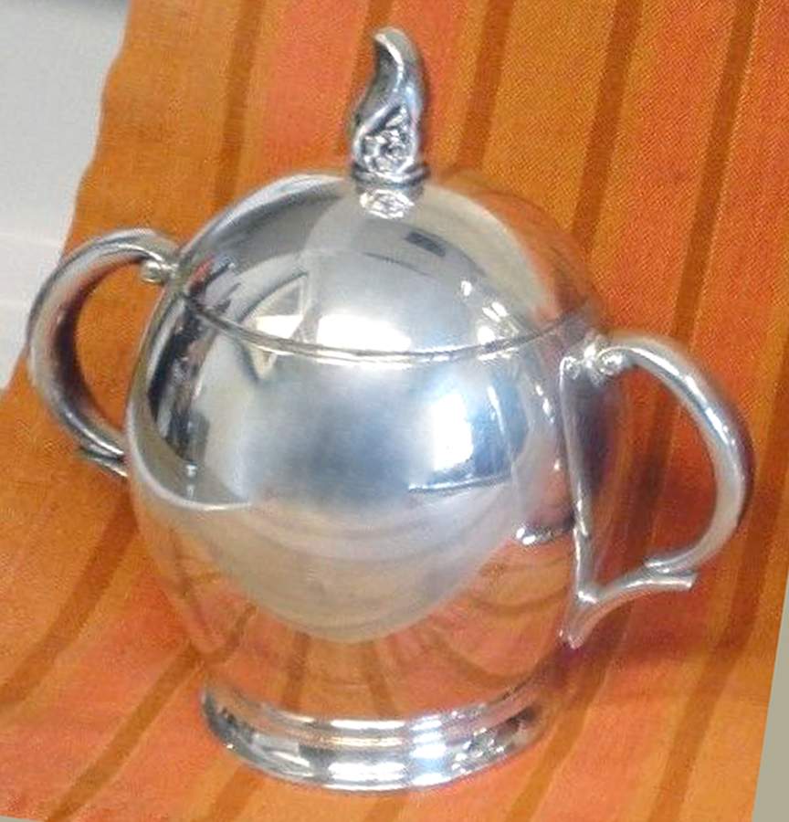 Silver Wind (Silverplate, Hollowware) Sugar Bowl & Lid by International Silver-1