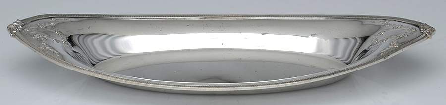 00613 (Silverplate, Hollowware) 14" Bread Tray by International Silver-1