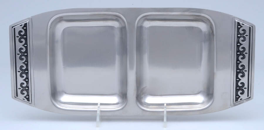 Forecast (Stainless, Hollowware) Divided Serving Tray by International Silver-1
