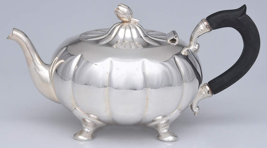 8-151 (Silverplate, Hollowware) Teapot by International Silver-1