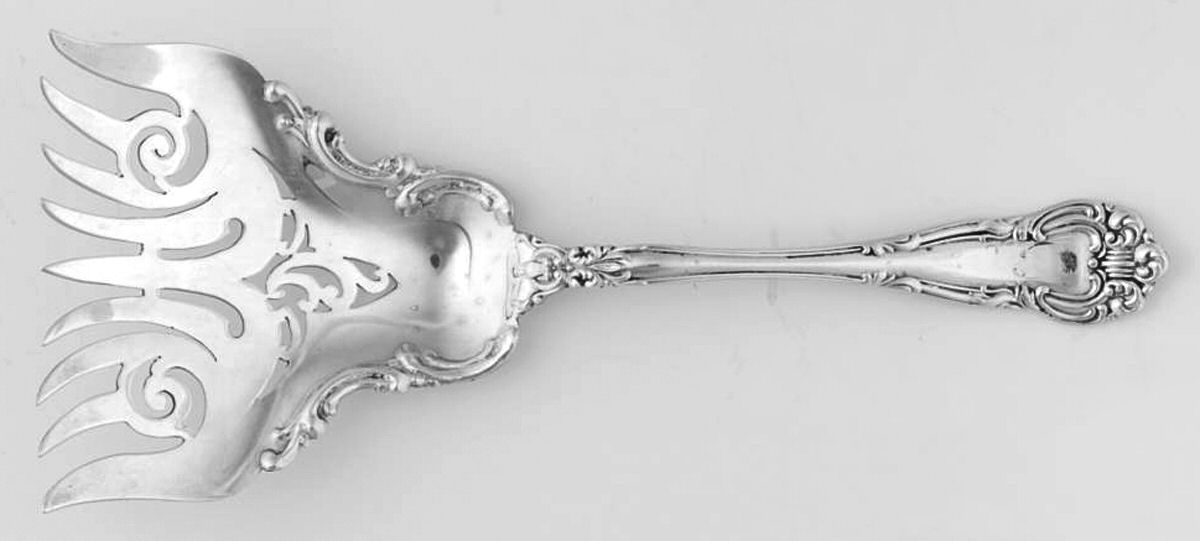 Angelo (Sterling, 1910) Large Solid Tined Sardine Serving Fork by JB & SK Knowles Silver-1