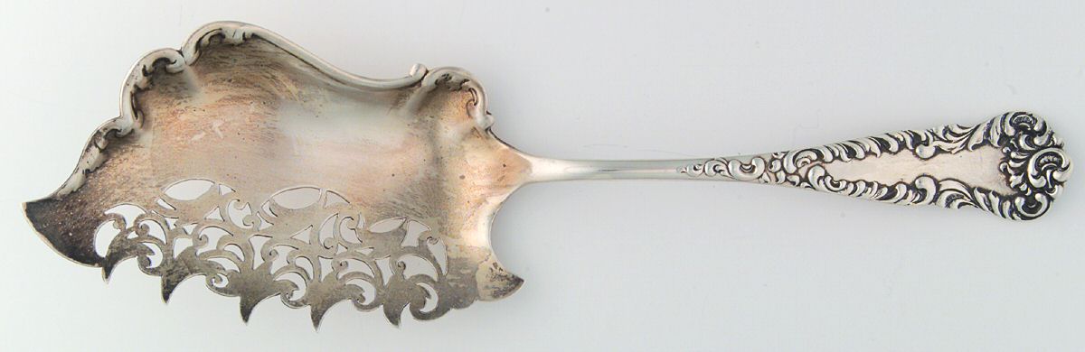 Argo (Sterling, 1892) Solid Macaroni Server by JB & SK Knowles Silver-1