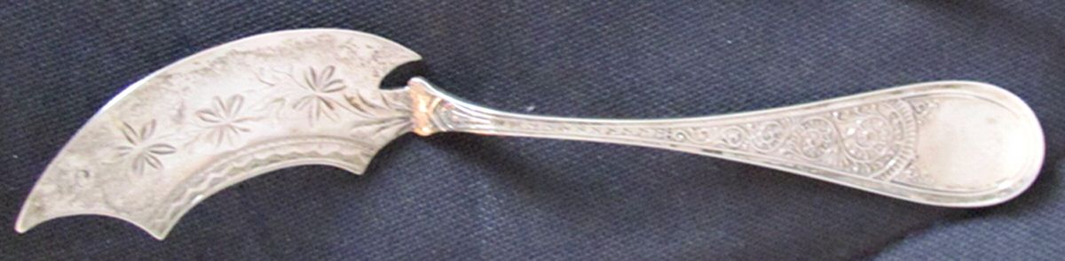 Coronet (Sterling, 1879) Flat Handle Butter Spreader by JB & SK Knowles Silver-1