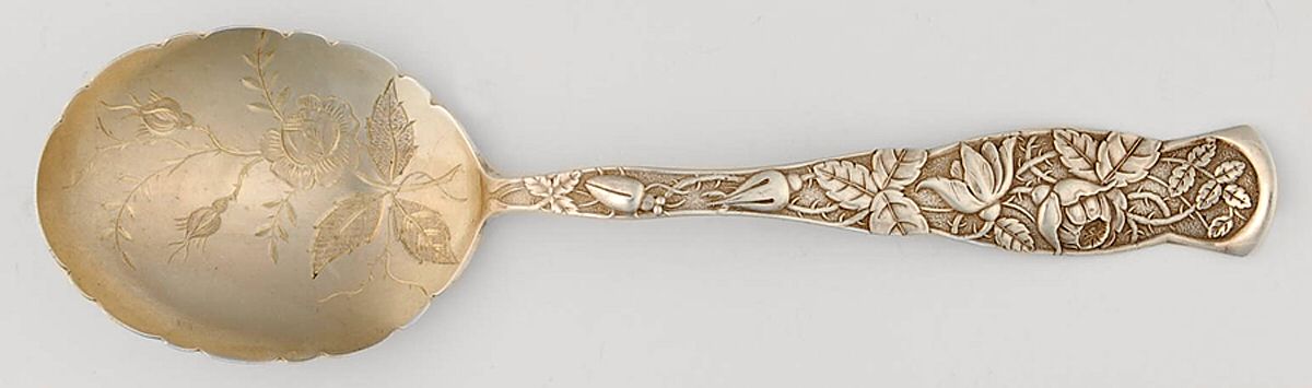 Rose (Sterling, 1881) Medium Bright Cut Berry/Casserole Spoon by JB & SK Knowles Silver-1