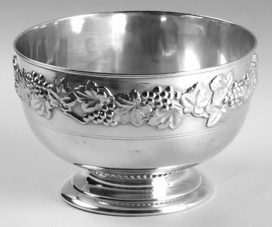 4912 (Silverplate, Hollowware) Footed Round Vegetable Bowl by James Tufts-1
