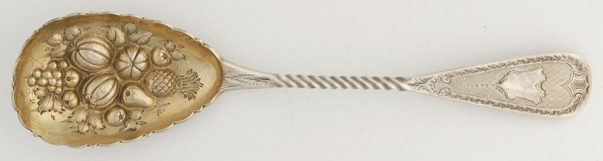 Jew14 (Coin) Solid Berry/Casserole Spoon w/ Raised Bowl by J E Caldwell-1