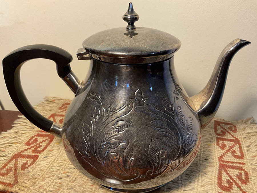 1402 (Silverplate, Hollowware) Teapot by John Seymour - England-1