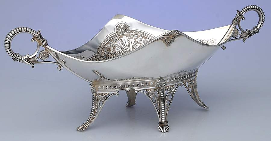 2747 (Silverplate, Hollowware) 16" Handled Oval Footed Centerpiece by James Tufts-1