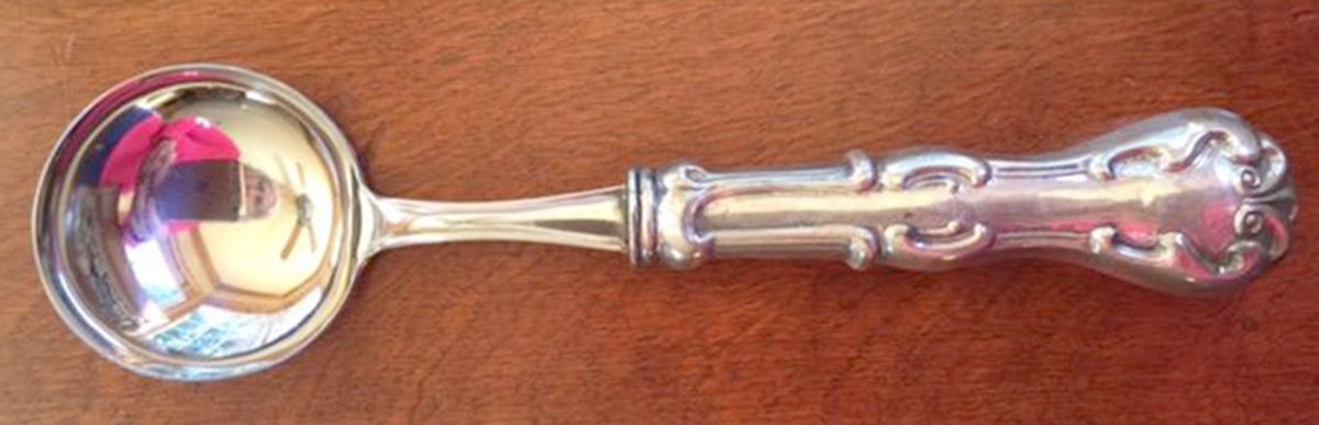 JUE2 (Silverplate) Hollow Handle Sugar Spoon by Justinus-1