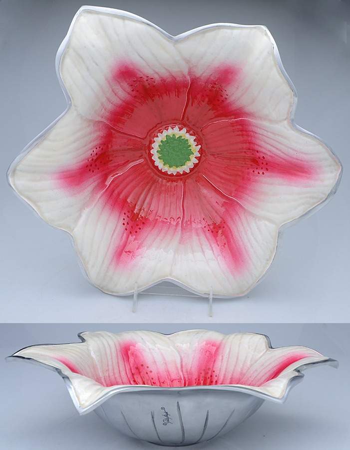 Watercolor Stargazer (Alum, Hllw) 15" Flower Shape Bowl by Julia Knight-1