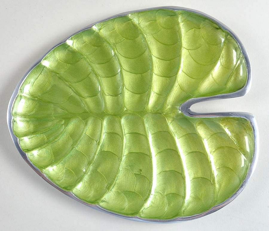 Classic-Mojito (Aluminum, Hollowware 10" Leaf Dish by Julia Knight-1