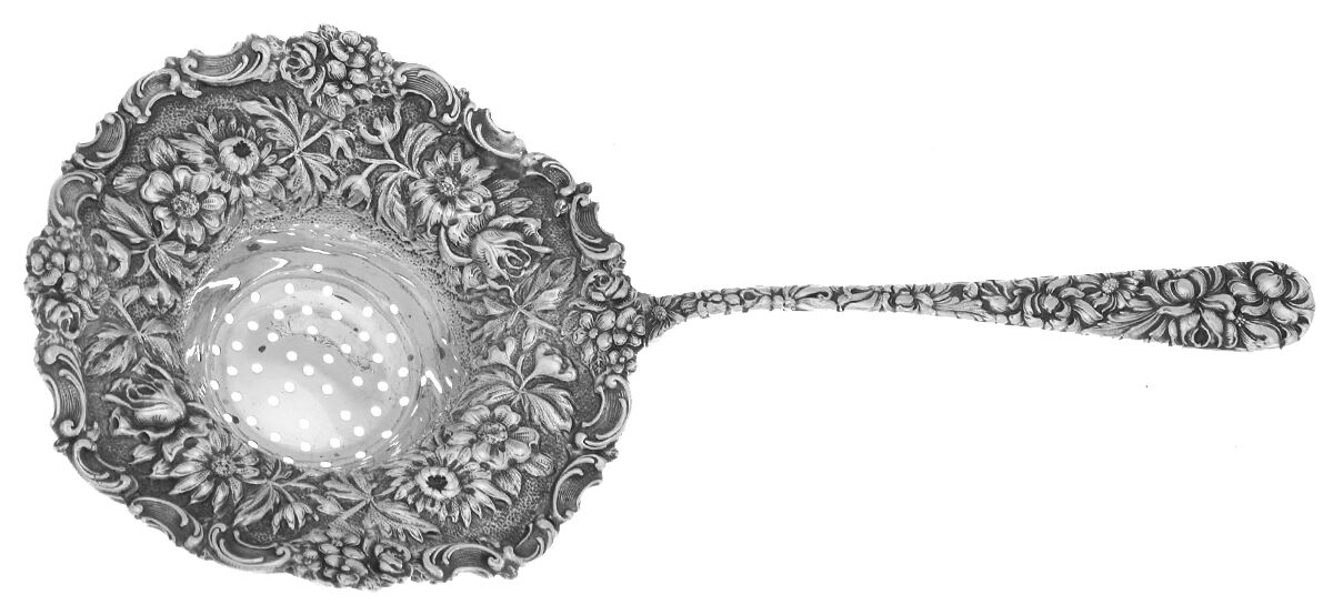 Chrysanthemum (Sterling, 1904, No Monograms) Solid Individual Overcup Tea Strainer by Kirk Stieff-1