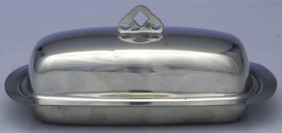 P46 (Pewter, Hollowware) 1/4 Pound Covered Butter Dish by Kirk Stieff-1