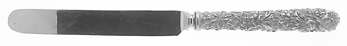 Repousse (Sterling, 1828) Old French Hollow Knife, Full Repousse by Kirk Stieff-1