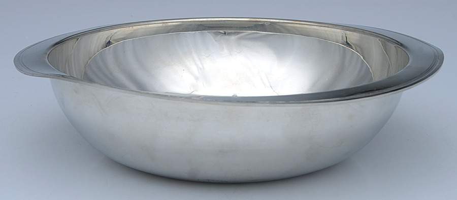 Williamsburg (Pewter, Hollowware) 10" Round Vegetable Bowl by Kirk Stieff-1