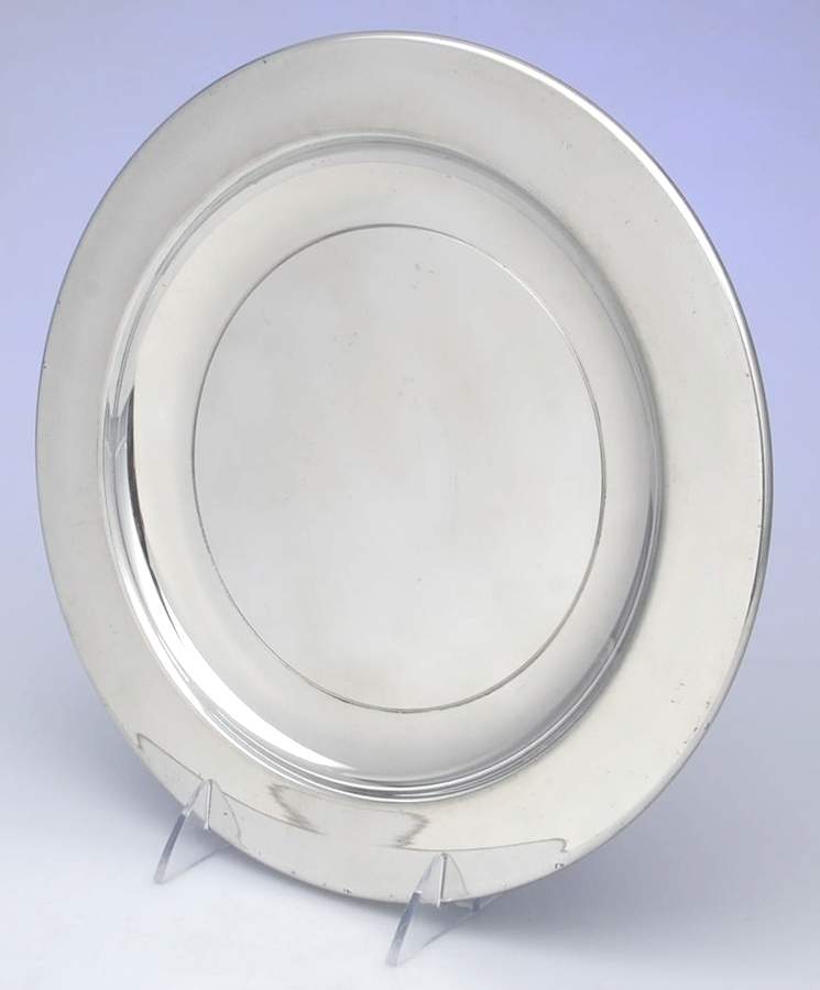 Williamsburg (Pewter, Hollowware) Dinner Plate by Kirk Stieff-1