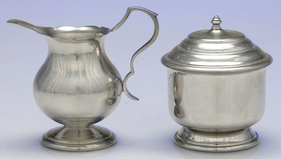 Williamsburg (Pewter, Hollowware) Mini Creamer and Covered Sugar Set by Kirk Stieff-1