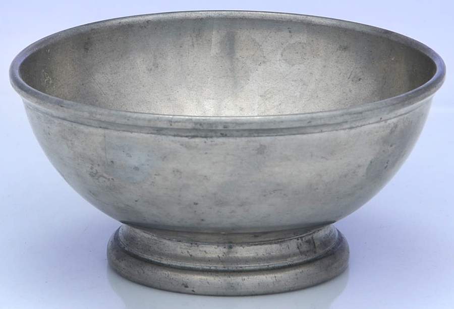 Williamsburg (Pewter, Hollowware) 5" Paul Revere Bowl by Kirk Stieff-1