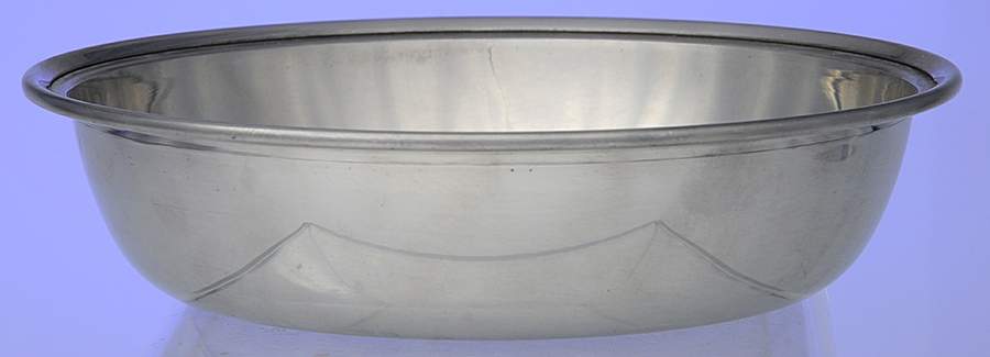Williamsburg (Pewter, Hollowware) 8" Round Vegetable by Kirk Stieff-1