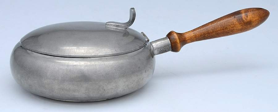 Williamsburg (Pewter, Hollowware) Pewter Silent Butler by Kirk Stieff-1