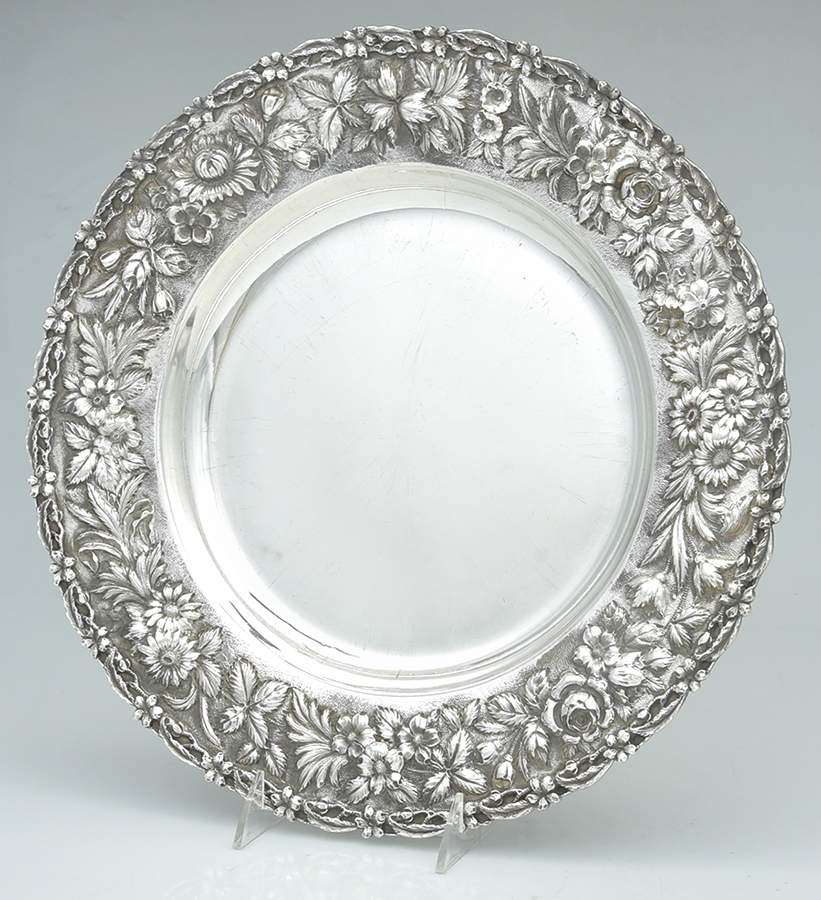 Repousse-Full Chased-Hand Chased Server-Entree/Solid Piece by Kirk Stieff-1